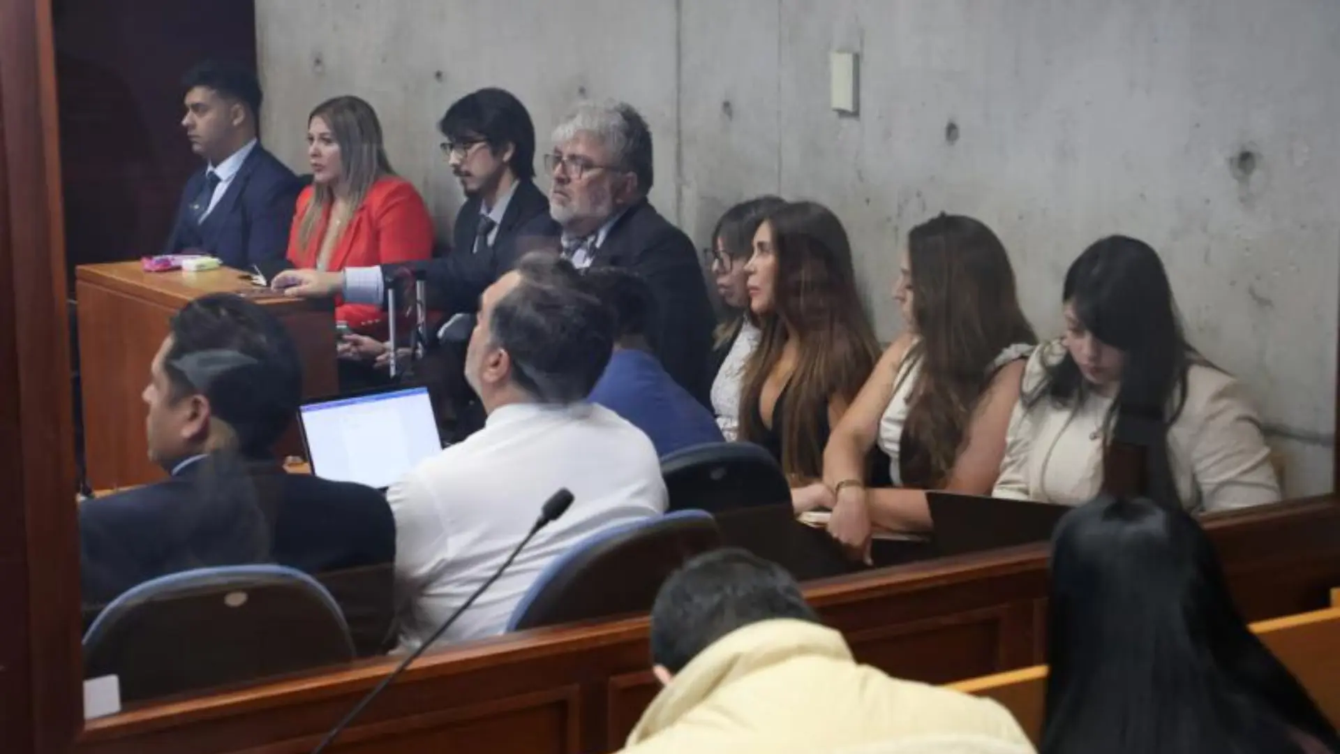Formalización a imputados por millonaria estafa a Amparo Noguera continuará este lunes