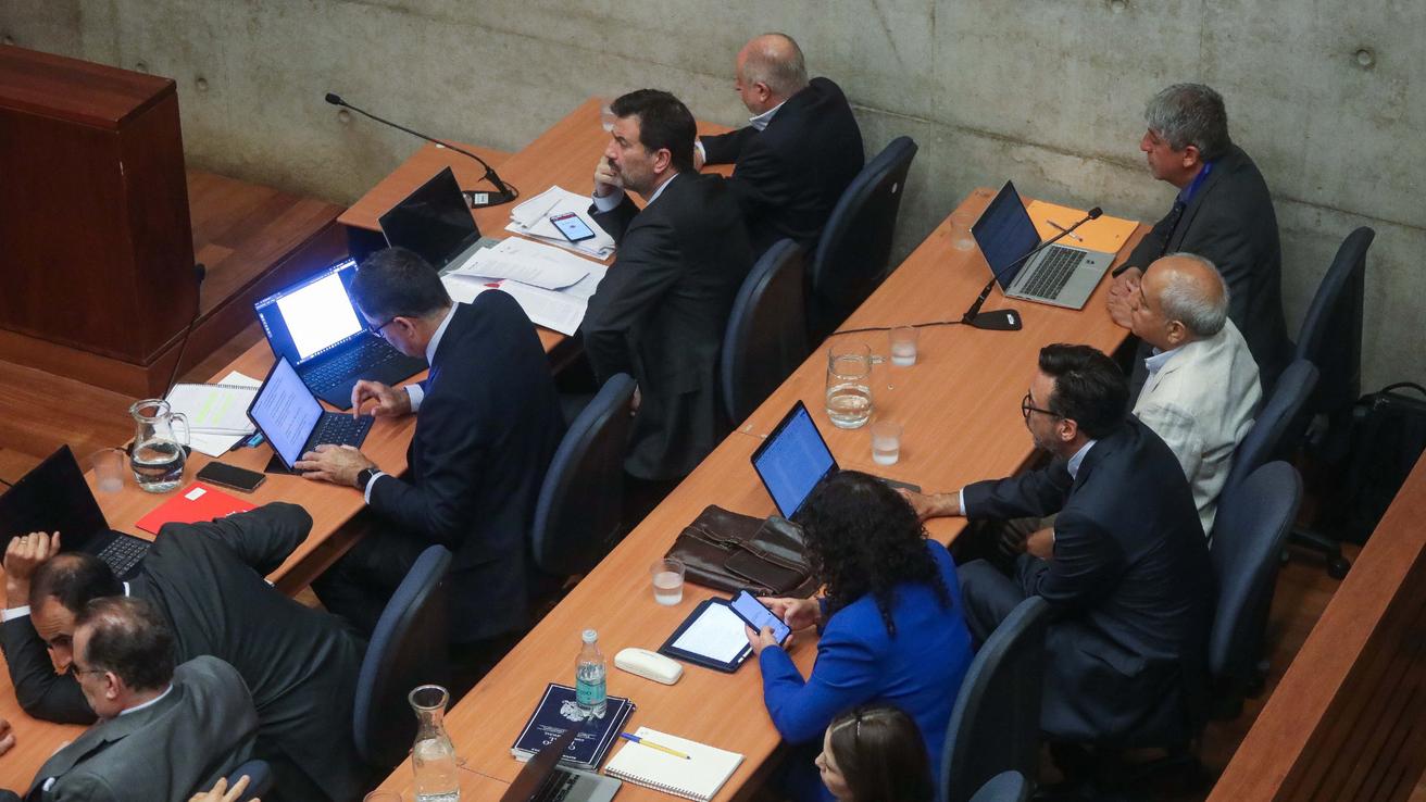 Arresto domiciliario total para tres “informantes clave” de la trama Muñeca Bielorrusa