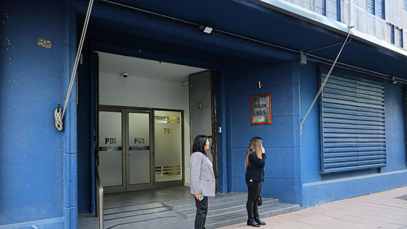 Suspenden a jefa de Criminalística y detienen a agente policial por robo de armas en la PDI de Concepción