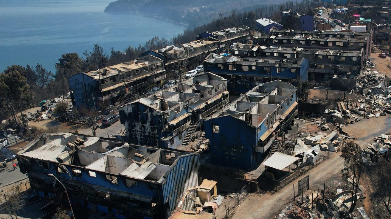 Experto español explicó el súbito y mortal incendio de Trinitarias en Penco y Concepción