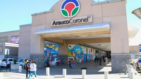 Dos plantas solares se instalarán en el mall de Coronel para disminuir las emisiones de dióxido de carbono