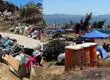 Baños químicos, desechos en la calle y acumulaciones de ropa aumentan preocupación  por salubridad en cerros de Lirquén