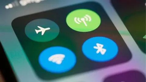Esto es lo que ocurre cuando no activas el modo avión en un vuelo