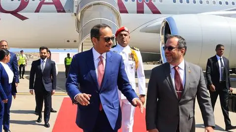Venezuela readmite vuelos extranjeros y recibe visita oficial del primer ministro de Catar