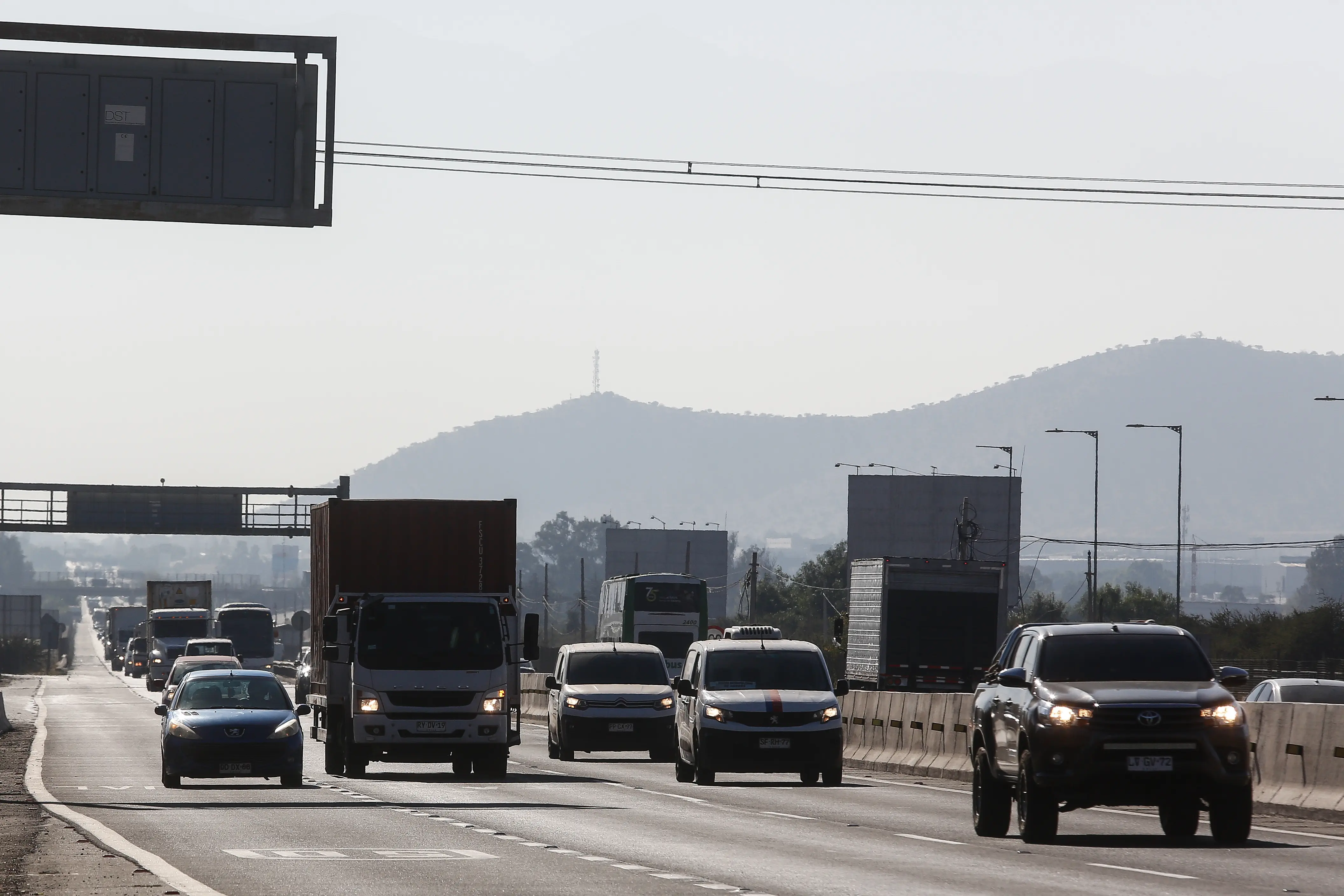 Próximo Gobierno debería litigar con empresa china que demanda millonaria suma por inconvenientes aledaños a la construcción de tramo Talca-Chillán en Ruta 5