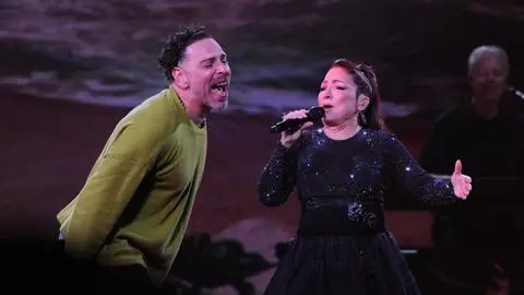 Neme “se tomó” el escenario en Viña durante el show de Gloria Estefan y enciende redes sociales