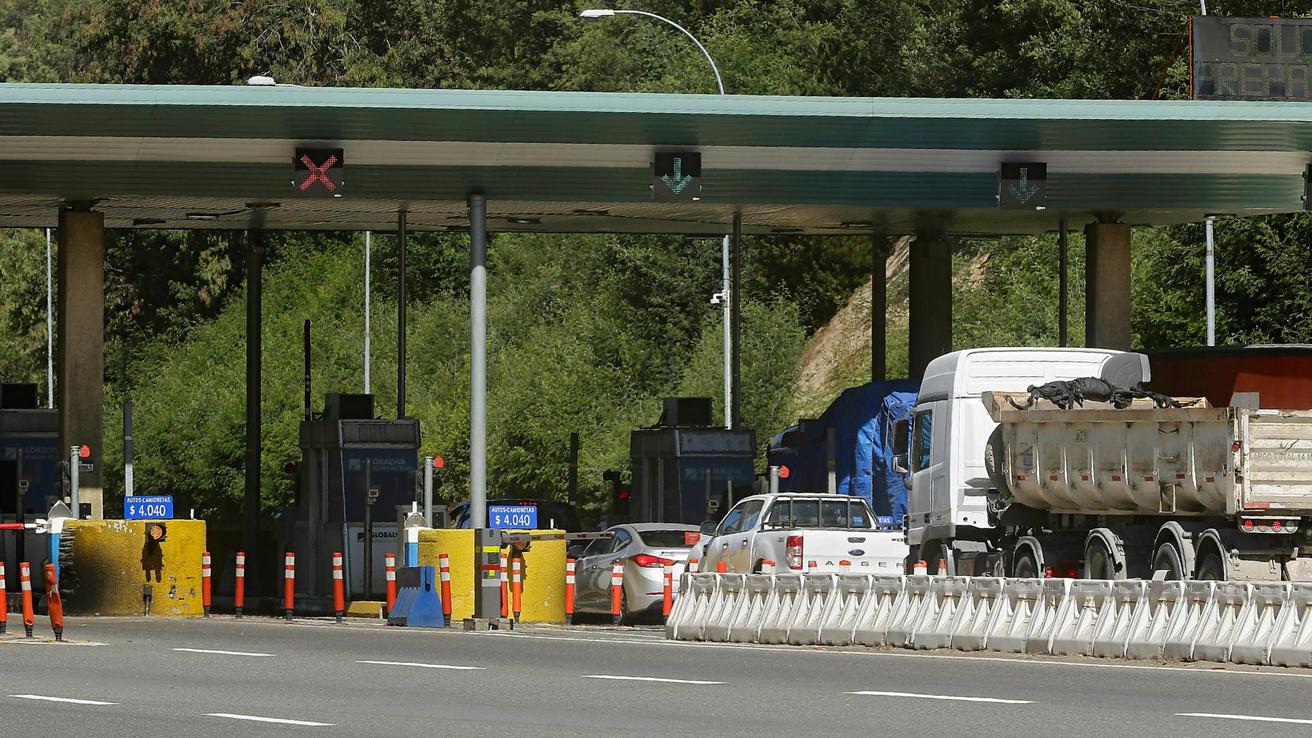Reanudan cobro en peajes de Ruta del Itata y Ruta Interportuaria