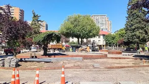 Remodelación de Plaza Perú sin estacionamientos preocupa a locatarios