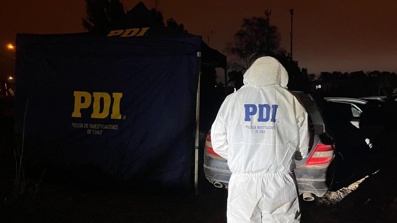 Extranjero es acribillado con ocho disparos en el tórax y la cabeza: investigan participación de múltiples atacantes en Quilicura