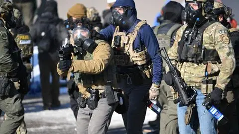 Alcalde de Chicago firma orden para acceder a los registros de las cámaras de agentes de ICE