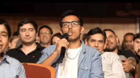 La historia del joven de Talcahuano que nunca ha sonreído ni mostrado tristeza: tiene el extraño síndrome de Moebius