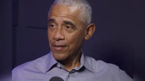 Barack Obama aseguró que los extraterrestres son reales pero “no los he visto”
