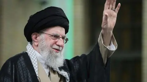 Estados Unidos e Israel dan por muerto al líder supremo de Irán en medio de bombardeos