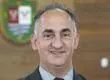 Concejal de Puerto Varas será formalizado por fraude: Presentó licencia por enfermedad respiratoria y viajó al norte a cantar