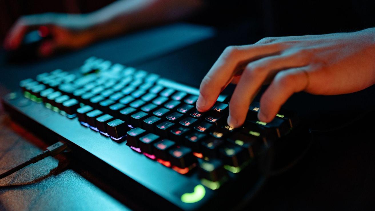 Cómo evolucionan las preferencias de entretenimiento online entre los usuarios chilenos