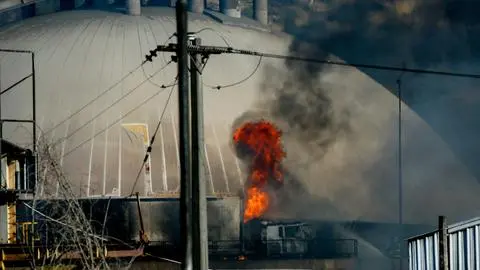 Suben a 4 las víctimas fatales por explosión e incendio en Renca