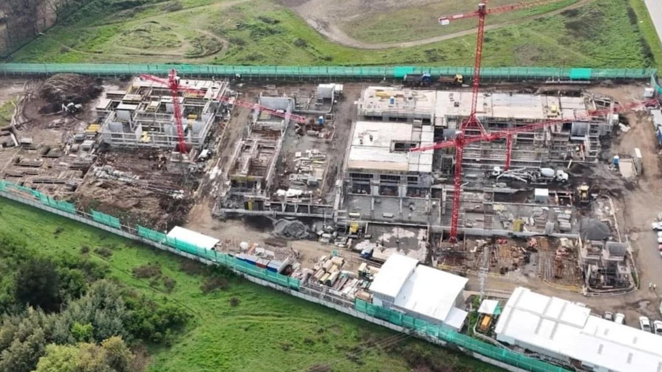 Gobierno asegura que la quiebra de la filial chilena de OHLA no impactará la construcción de cuatro hospitales en el Biobío