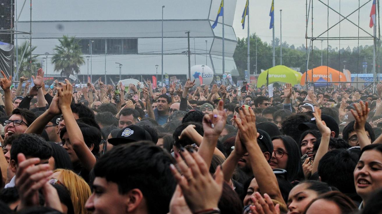 Dan 5 razones para no comprar en puestos no autorizados en Festival REC 2026: Llaman a “Vivir la experiencia sin riesgos”
