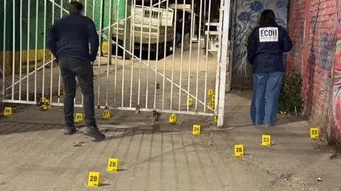 Hombre muere mientras paseaba a su perro en medio de enfrentamiento de bandas rivales en Puente Alto