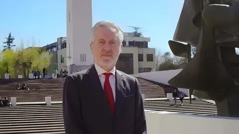 ¿Quién es Carlos Von Plessing? El tercer candidato a rector de la Universidad de Concepción