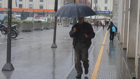 Fuertes lluvias dejan calles anegadas en varios puntos del Gran Concepción: revisa el detalle