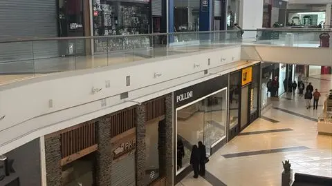 Corte de luz afecta al MallPlaza El Trébol y obliga al cierre de varias tiendas