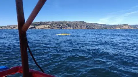 Lancha con siete pescadores naufragó este lunes frente a Punta Lavapié en la Región del Biobío