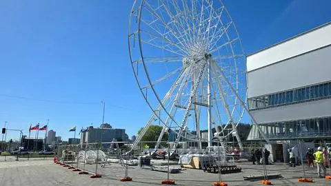 Revelan valores y horarios de la rueda de la fortuna en Concepción: Precios van desde los $5 mil hasta los $21 mil