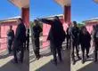 “Si no te gusta tení’ que moverte del país”: Ministro Iván Poduje responde a vecino de Coronel que lo encaró en tensa discusión