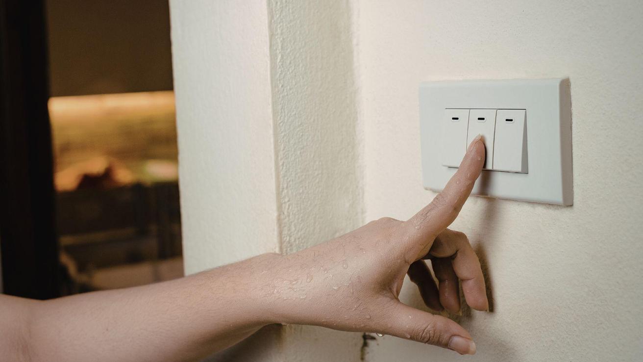 Anuncian corte de luz en sectores de dos comunas del Gran Concepción este viernes 20 de marzo
