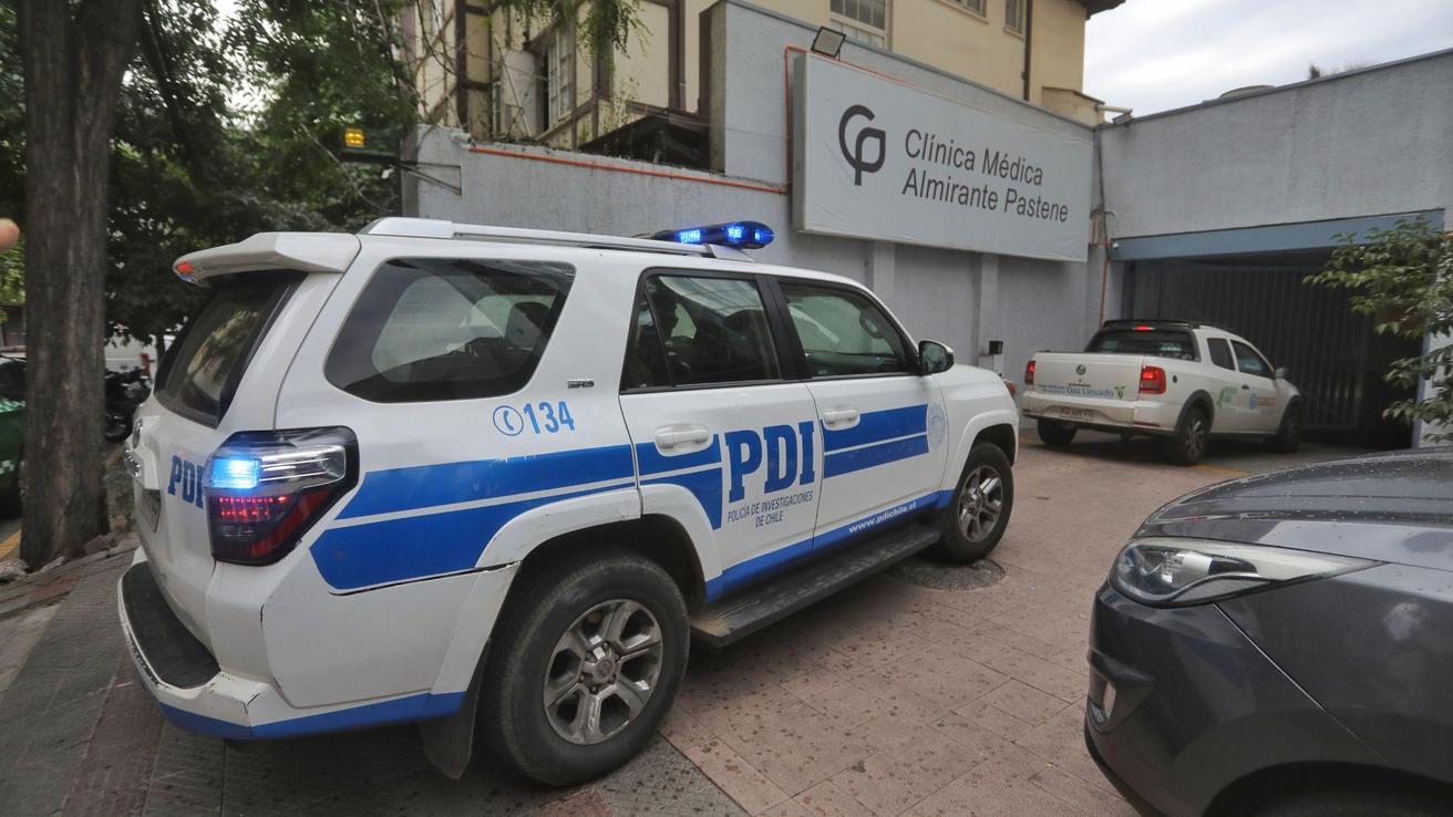 Mujer de 31 años se encuentra grave tras sufrir paro cardiorrespiratorio durante cirugía estética en centro médico de Providencia