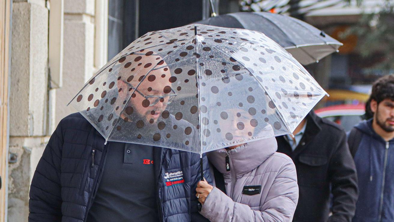 Nuevo frente impactará al Biobío este fin de semana: pronostican 50 mm de lluvia y viento de 40 km/h en estas comunas