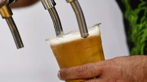 Conocidas cervezas chilenas obtienen importantes premios en concurso internacional
