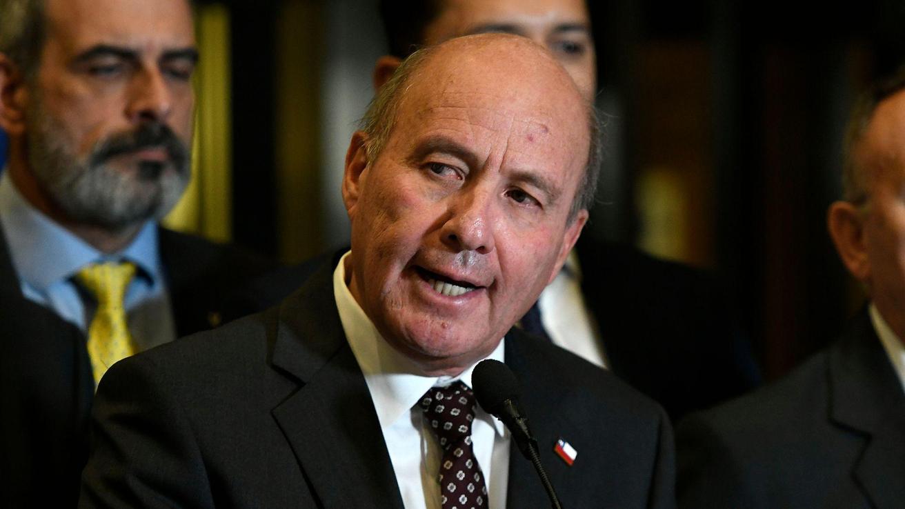 ¿El Estado está en quiebra? Ministro de Hacienda rechaza frase difundida por cuenta oficial del Gobierno: “Jamás ocuparía una palabra como esa”