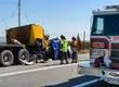 Vehículo menor fue impactado por camión: Dos mujeres fallecen tras grave accidente de tránsito en San Pedro de Melipilla