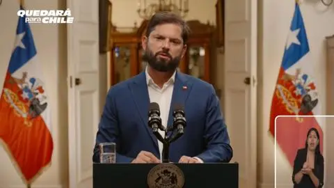 Repasando los logros, las deudas y con un mea culpa por caso Monsalve: Así fue la última cadena nacional del presidente Boric