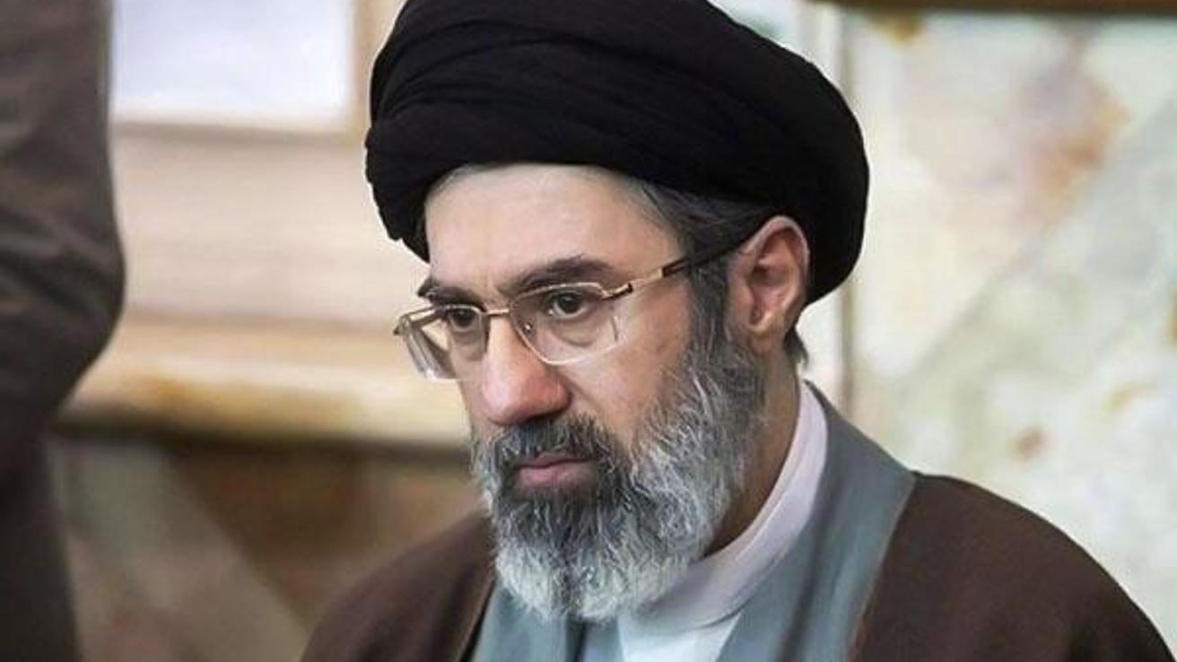 El nuevo líder supremo de Irán, Mojtabá Jameneí: ¿Quién es el jefe de Estado nombrado por la Asamblea de Expertos?