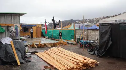 Lluvias se aproximan a la costa: Penco activa albergues y despliega medidas apoyar a damnificados por incendios