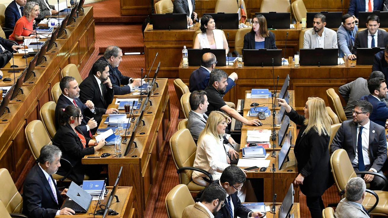 Partido Republicano lidera integración de comisiones en la Cámara de Diputados y tensiona relación entre oficialismo y oposición