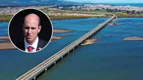 Ministro Arrau descarta posibilidad de rebaja del TAG en el Puente Industrial del Biobío