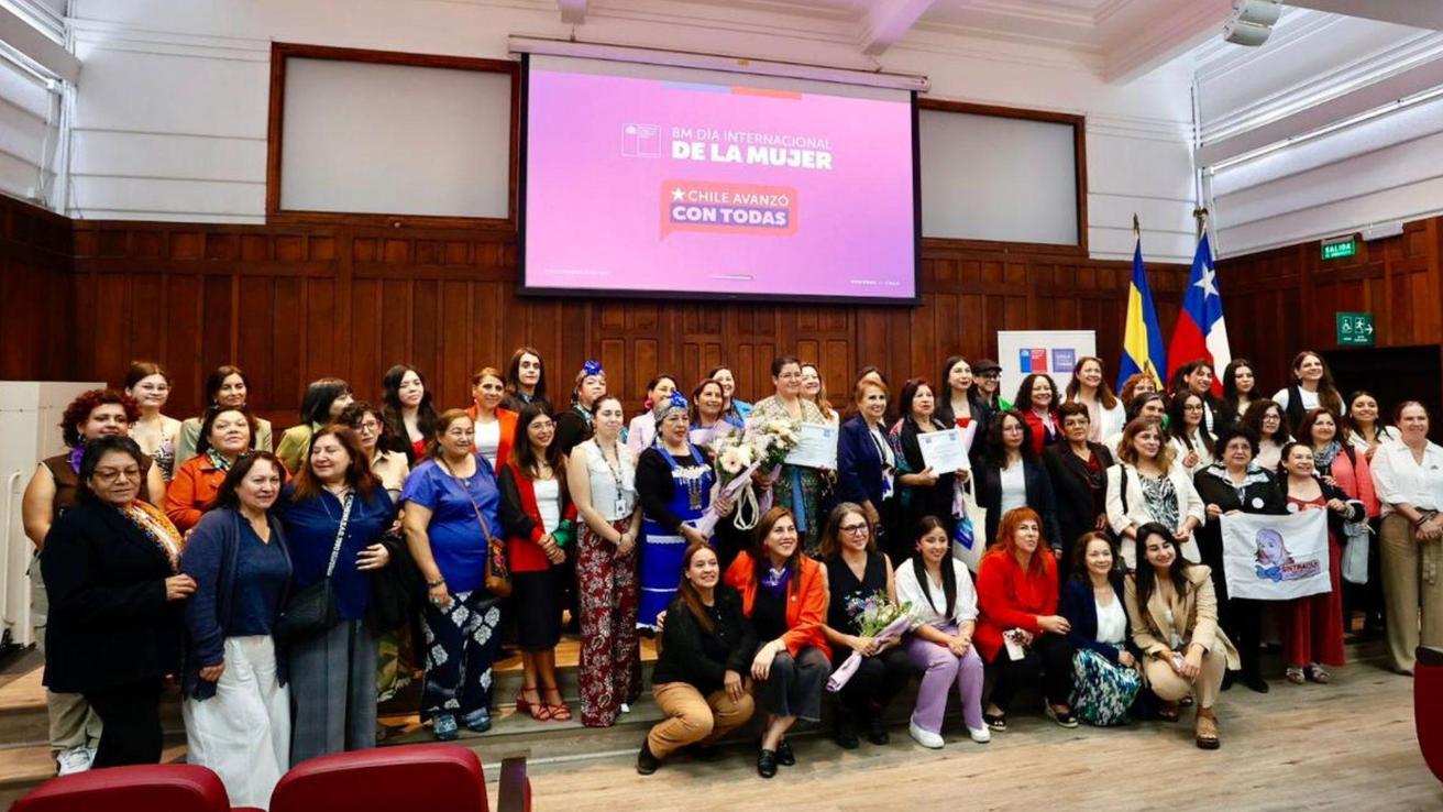 Gobierno reconoce a cinco mujeres líderes del Biobío en conmemoración del Día Internacional de la Mujer