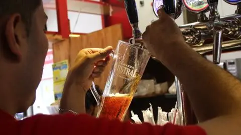 Universidad lanzó diplomado en ciencia cervecera en Chile: Revisa la duración, formato y proyección del programa