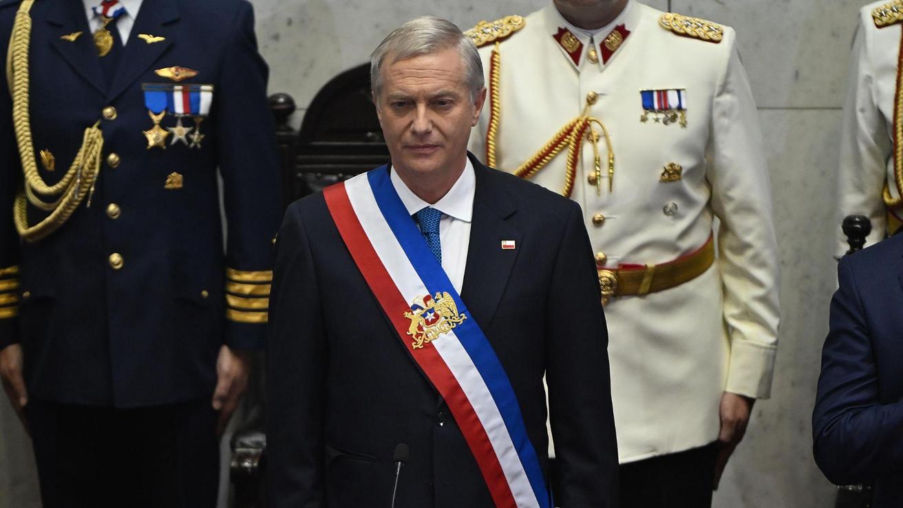 José Antonio Kast recibe la banda presidencial e inicia cuatro años de gobierno en Chile