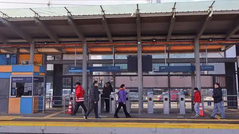 Buscan habilitar el cruce por la estación del Biotren para llegar al Festival REC en Concepción