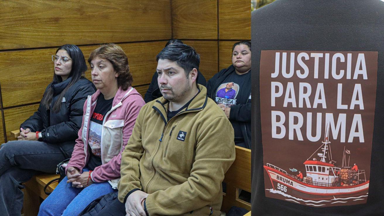 “Pena, dolor, impotencia”: Familiares de víctimas del Bruma ven por primera vez a imputados del PAM Cobra en formalización