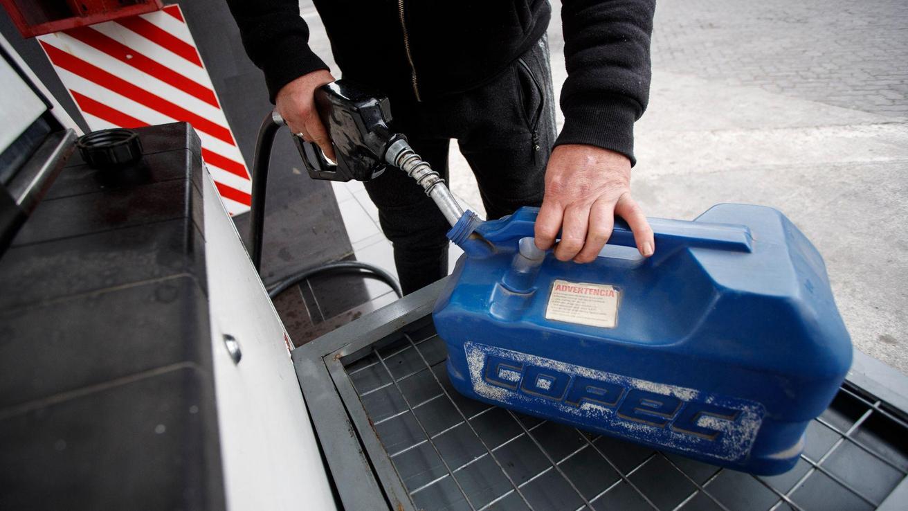 Parafina subirá $104,7 este jueves en medio de preocupación por alza en precios de combustibles