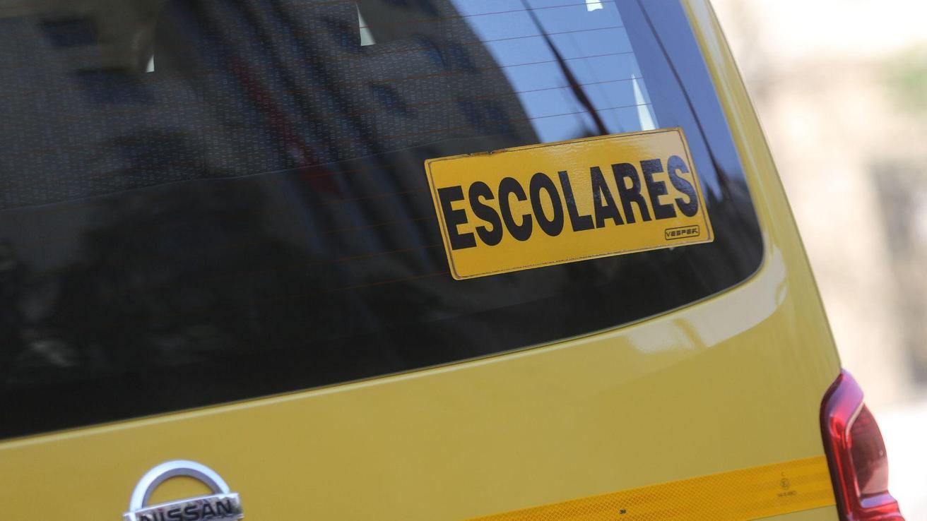 Pese a subvención: Furgones escolares se preparan para absorber el alza de combustibles y no descartan movilizaciones