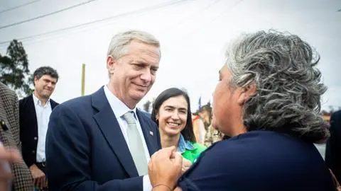 Ley de Reconstrucción Nacional: ministro Quiroz detalla medidas económicas del proyecto anunciado en su visita al Biobío