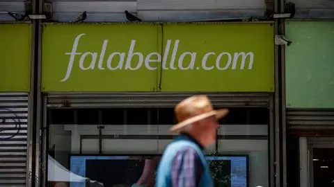 Falabella deberá pagar a clienta: guardias la acusaron de robar y la retuvieron a pesar de haber mostrado su boleta