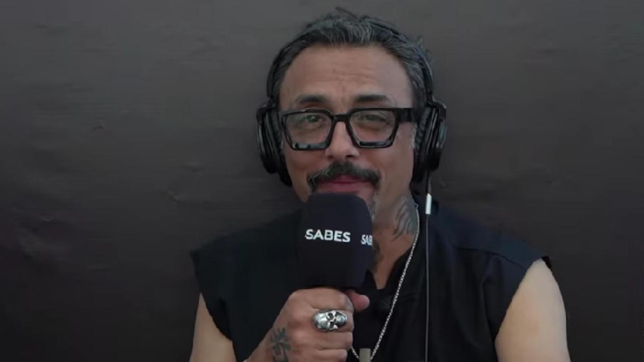 “Es lo que necesita la gente, pasarlo bien”: Claudio Valenzuela antes de subir al escenario con De Saloon en el REC